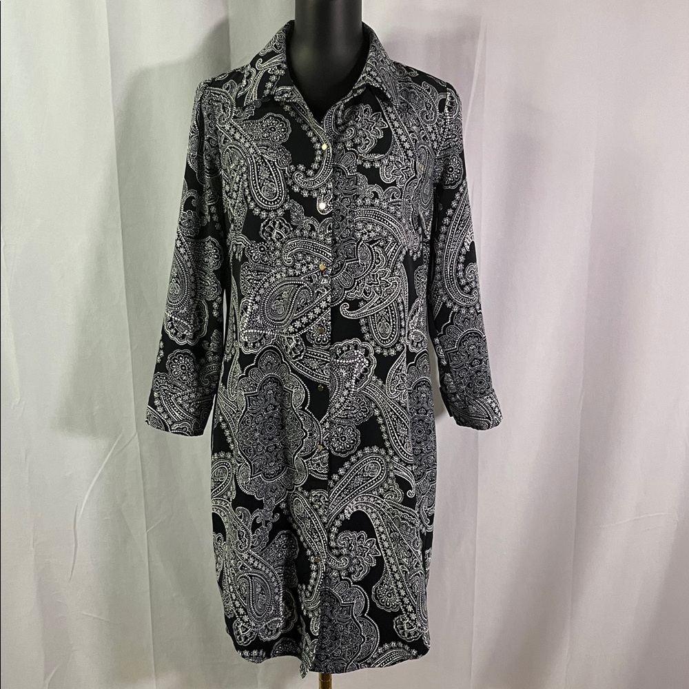 The Limited Black & White Paisley Print 3/4 Sleeve Button Front Shirt Dress